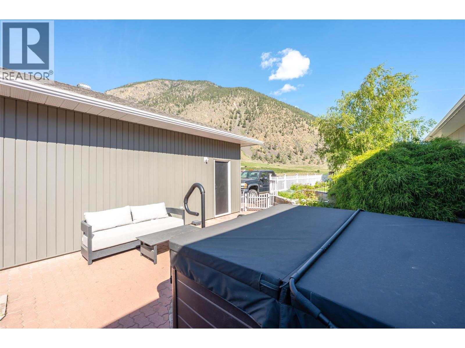 101 2nd Avenue, Keremeos, British Columbia  V0X 1N2 - Photo 75 - 10387620