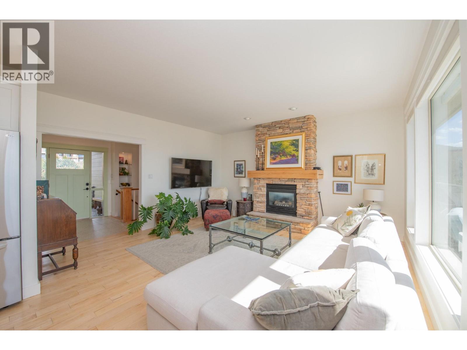 1437 Copper Mountain Court, Vernon, British Columbia  V1B 3Y7 - Photo 12 - 10387394