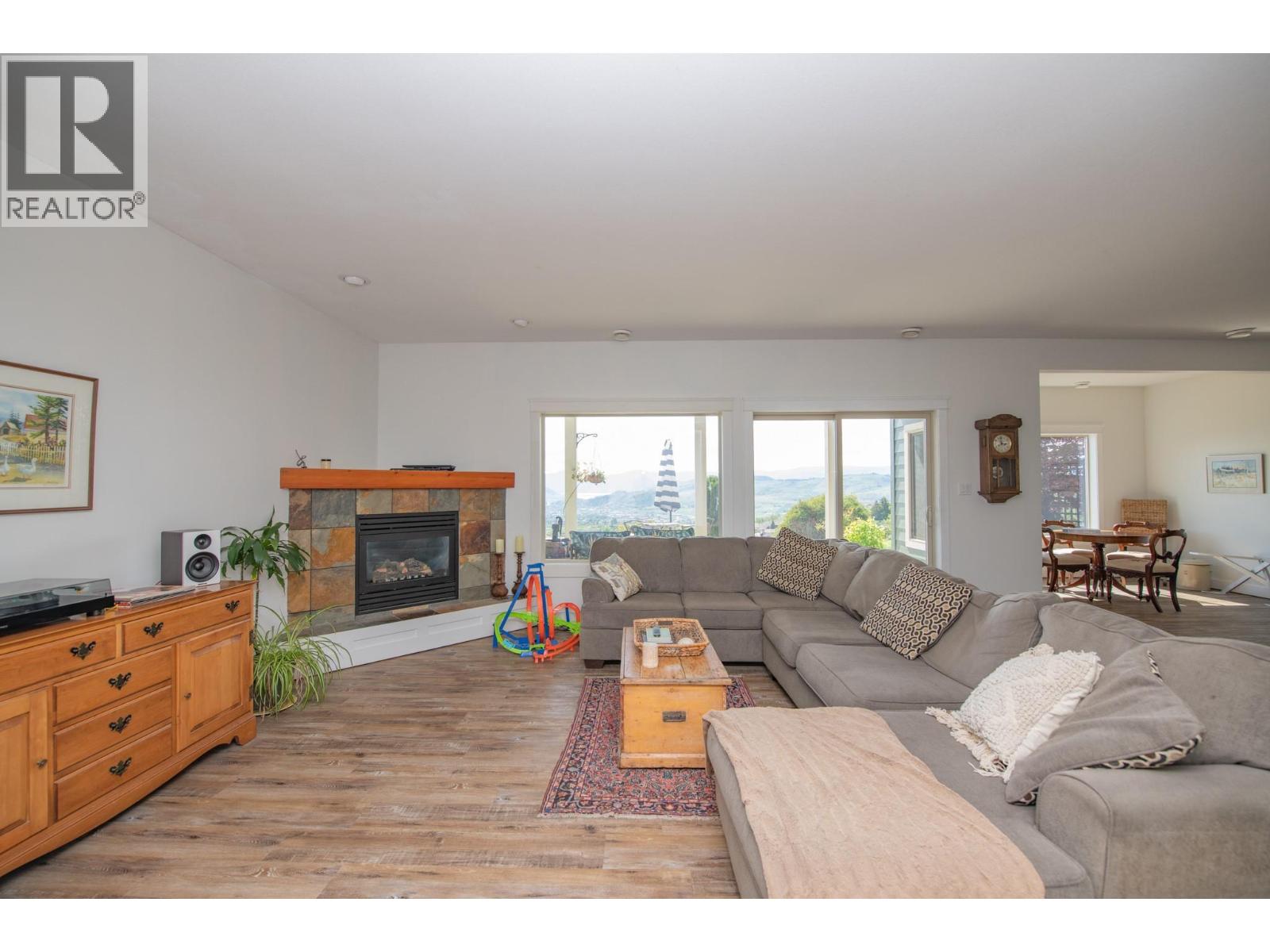 1437 Copper Mountain Court, Vernon, British Columbia  V1B 3Y7 - Photo 66 - 10387394