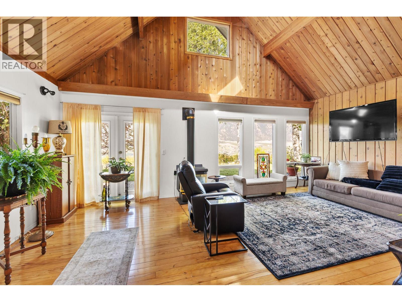 14924 Middle Bench Road, Lake Country, British Columbia  V4V 2C4 - Photo 15 - 10385766