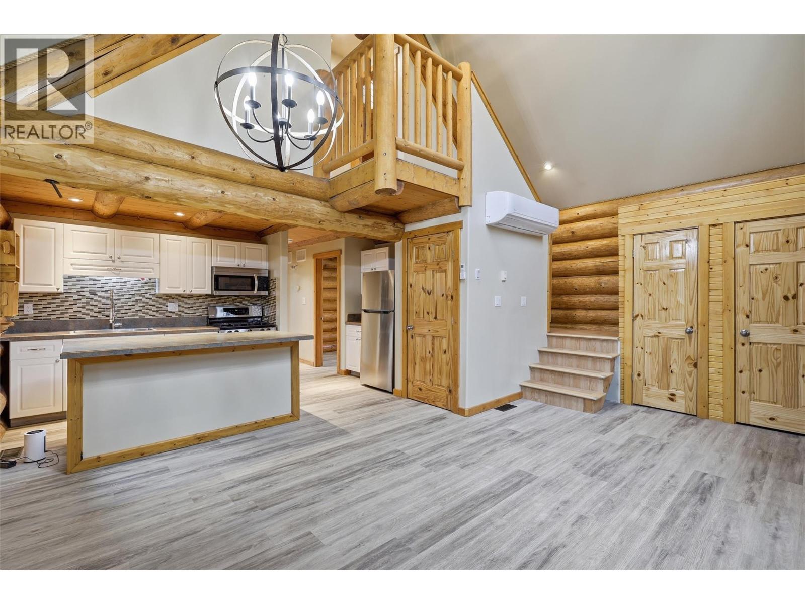 4761 Atwater Road, Logan Lake, British Columbia  V0K 1W0 - Photo 12 - 10387607