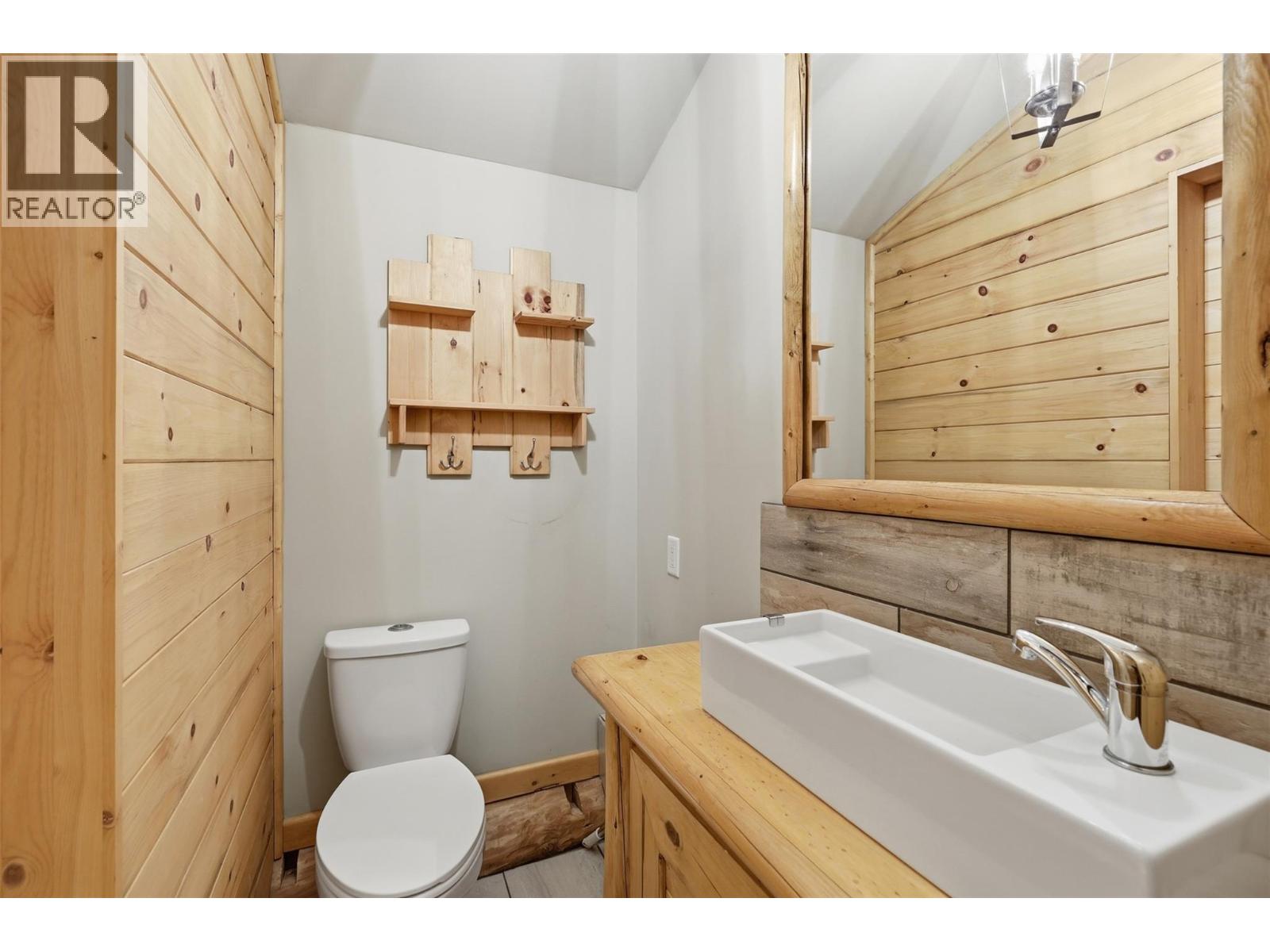 4761 Atwater Road, Logan Lake, British Columbia  V0K 1W0 - Photo 38 - 10387607