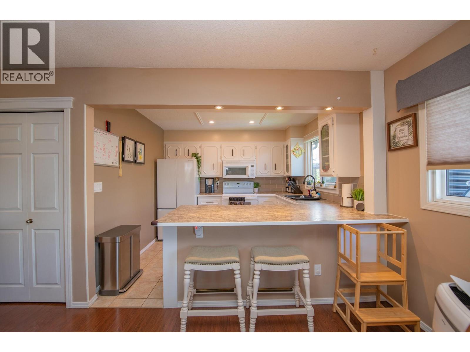 3701 15 Avenue, Vernon, British Columbia  V1T 7Z6 - Photo 5 - 10387637
