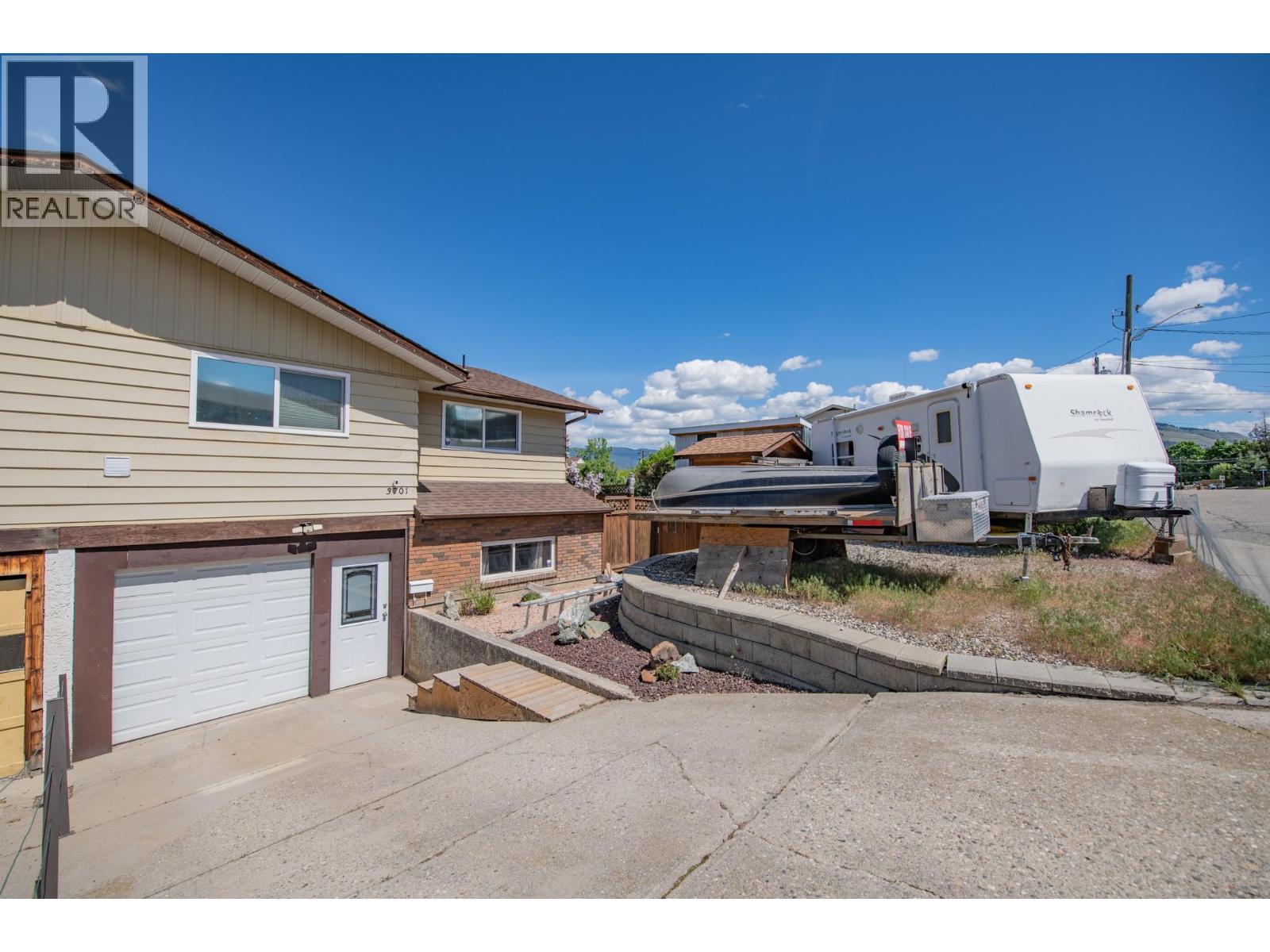 3701 15 Avenue, Vernon, British Columbia  V1T 7Z6 - Photo 56 - 10387637