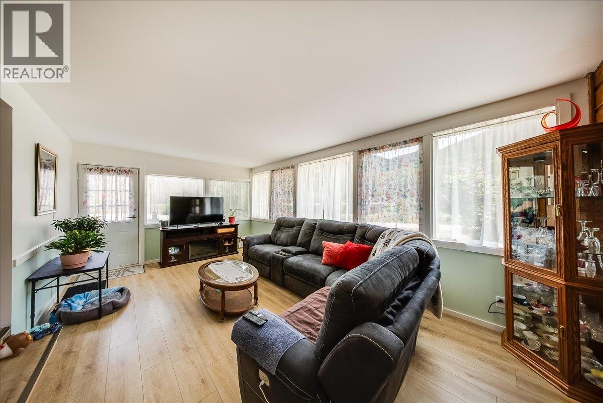 500 16th Avenue Unit# 53, Genelle, British Columbia  V0G 1G0 - Photo 14 - 10387524