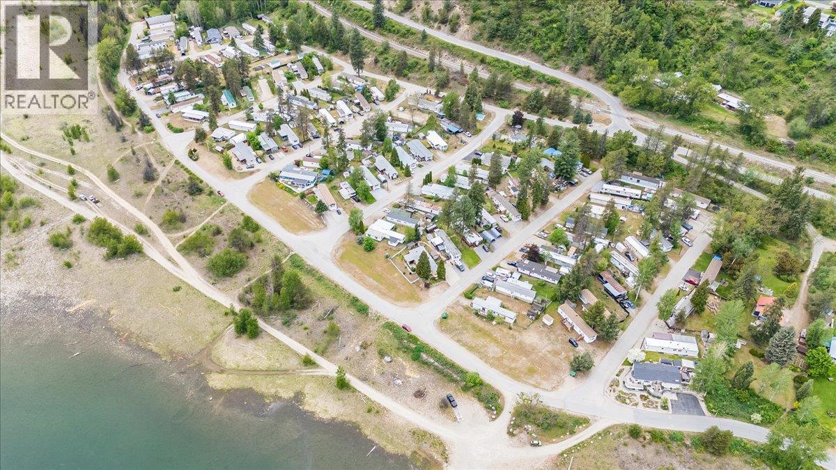500 16th Avenue Unit# 53, Genelle, British Columbia  V0G 1G0 - Photo 2 - 10387524