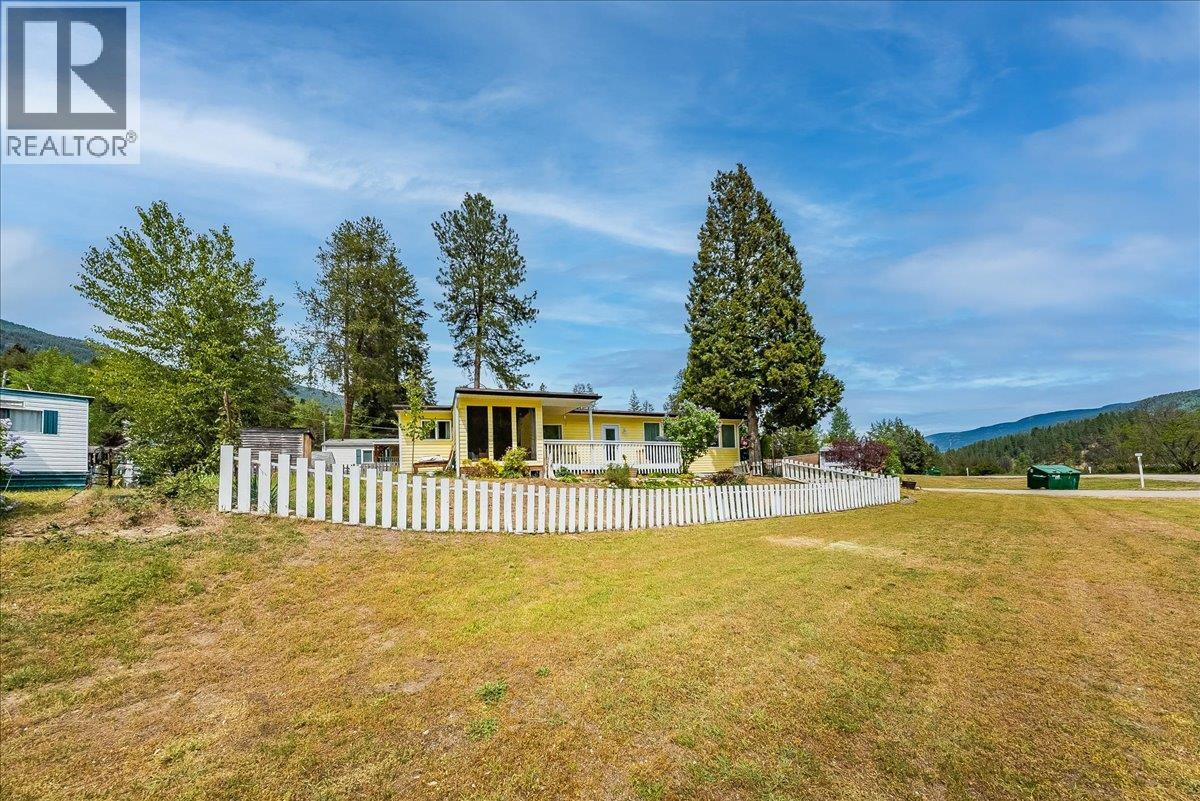 500 16th Avenue Unit# 53, Genelle, British Columbia  V0G 1G0 - Photo 38 - 10387524