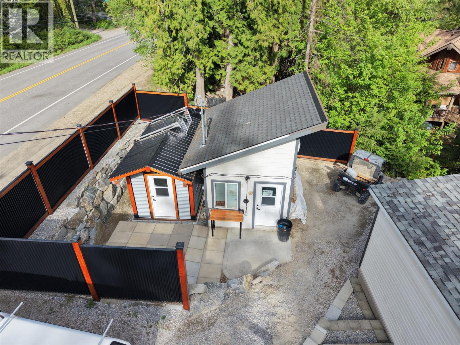 5604 Highway 3a Highway, Nelson, British Columbia  V1L 6N7 - Photo 10 - 10387681