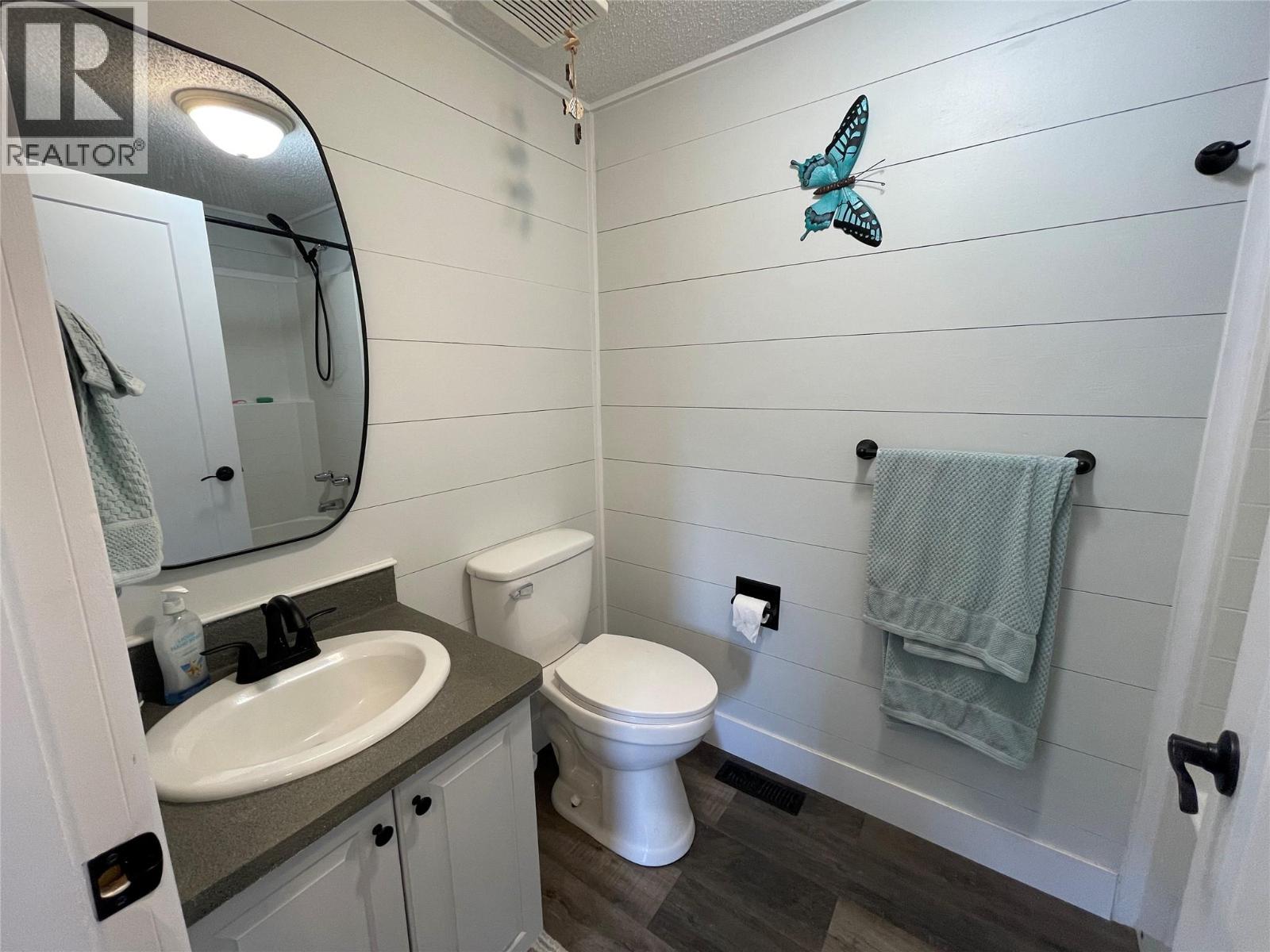 5604 Highway 3a Highway, Nelson, British Columbia  V1L 6N7 - Photo 25 - 10387681