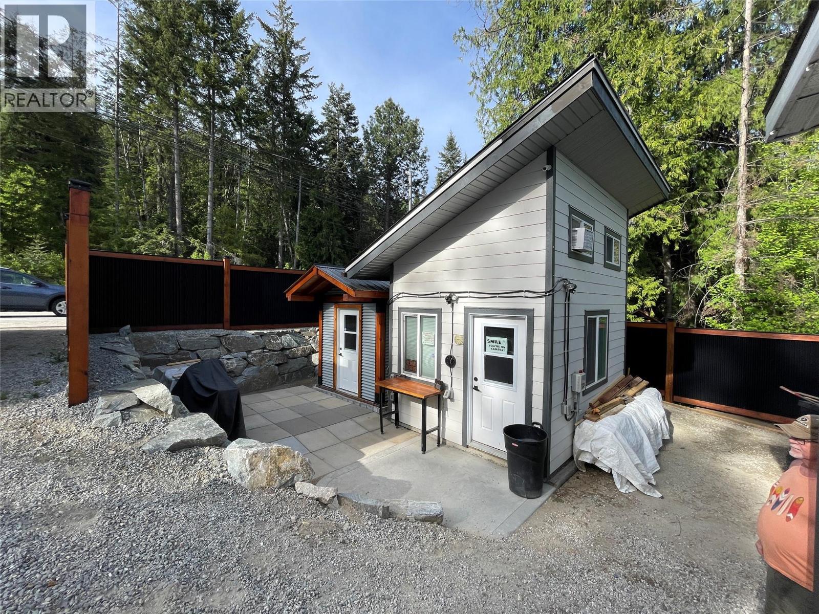 5604 Highway 3a Highway, Nelson, British Columbia  V1L 6N7 - Photo 34 - 10387681