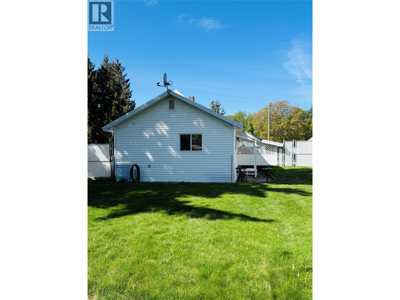 254 304th Avenue, Kimberley, British Columbia  V1A 3G6 - Photo 5 - 10384664