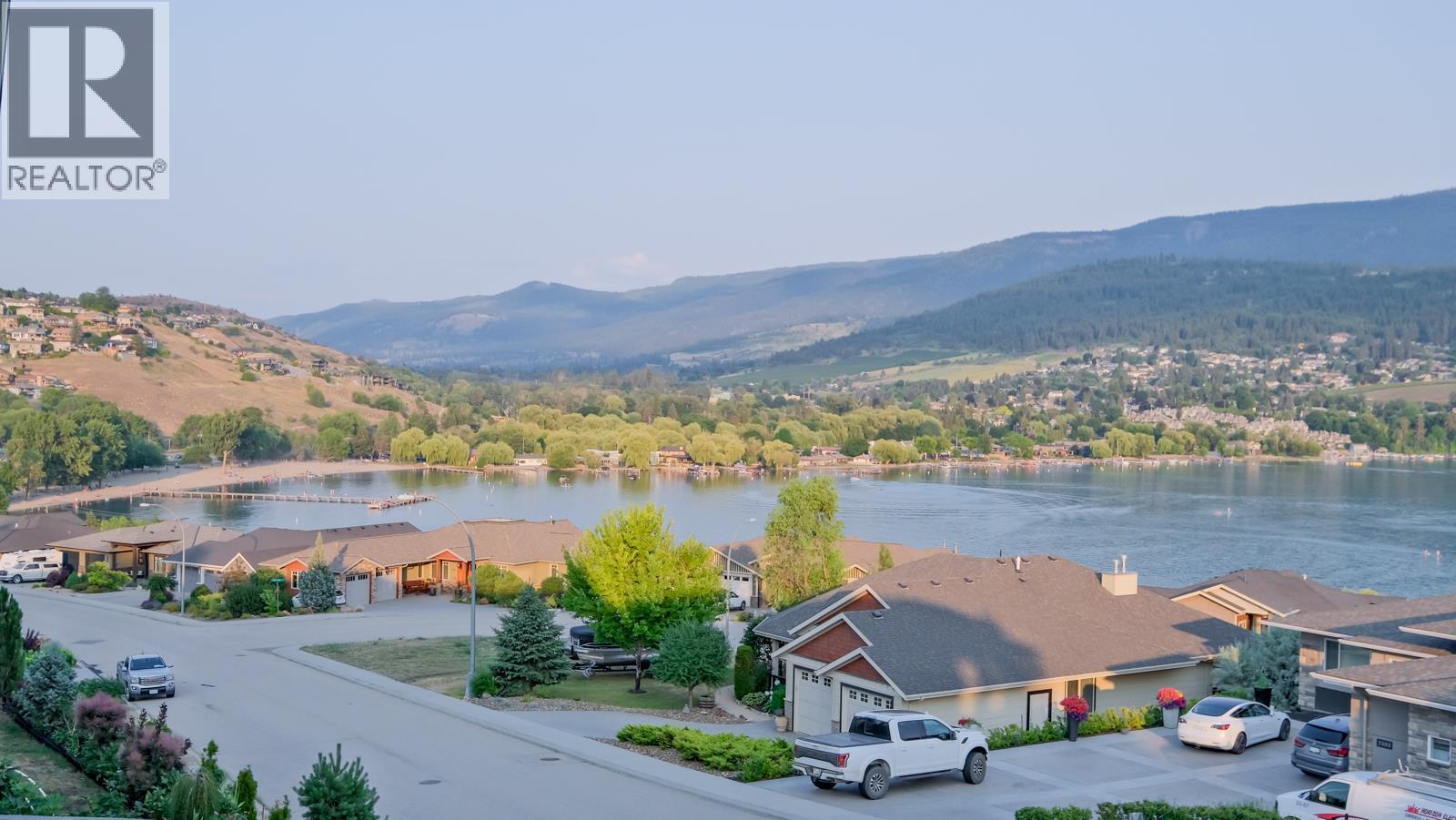 7345 Pointe Sage Drive, Coldstream, British Columbia  V1B 4A5 - Photo 2 - 10387572