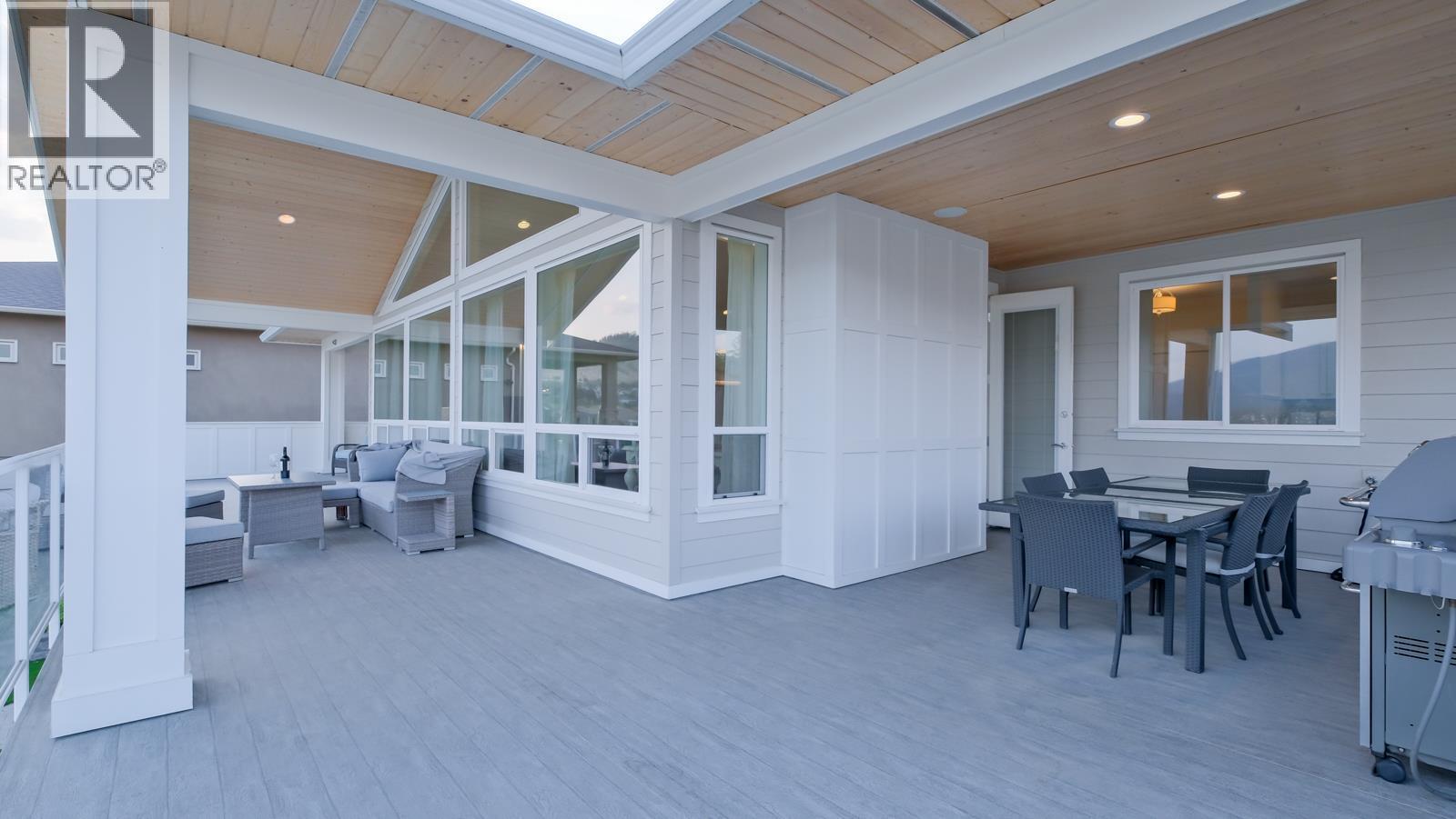 7345 Pointe Sage Drive, Coldstream, British Columbia  V1B 4A5 - Photo 23 - 10387572
