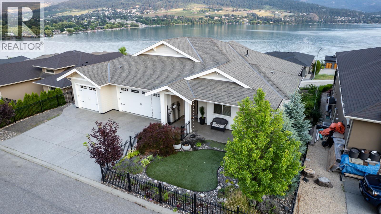 7345 Pointe Sage Drive, Coldstream, British Columbia  V1B 4A5 - Photo 5 - 10387572