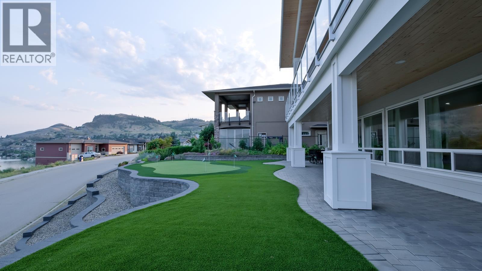 7345 Pointe Sage Drive, Coldstream, British Columbia  V1B 4A5 - Photo 52 - 10387572