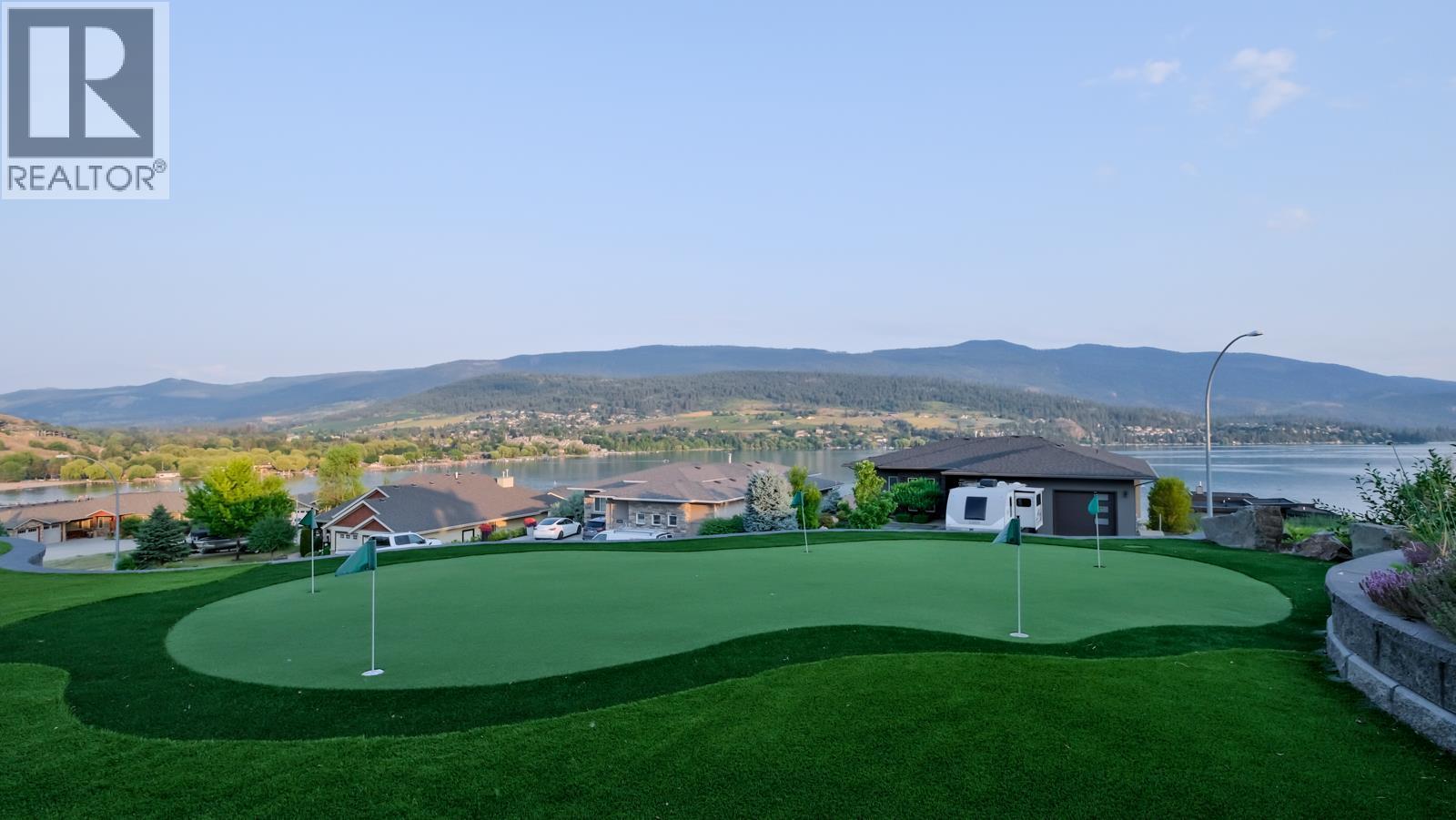 7345 Pointe Sage Drive, Coldstream, British Columbia  V1B 4A5 - Photo 53 - 10387572