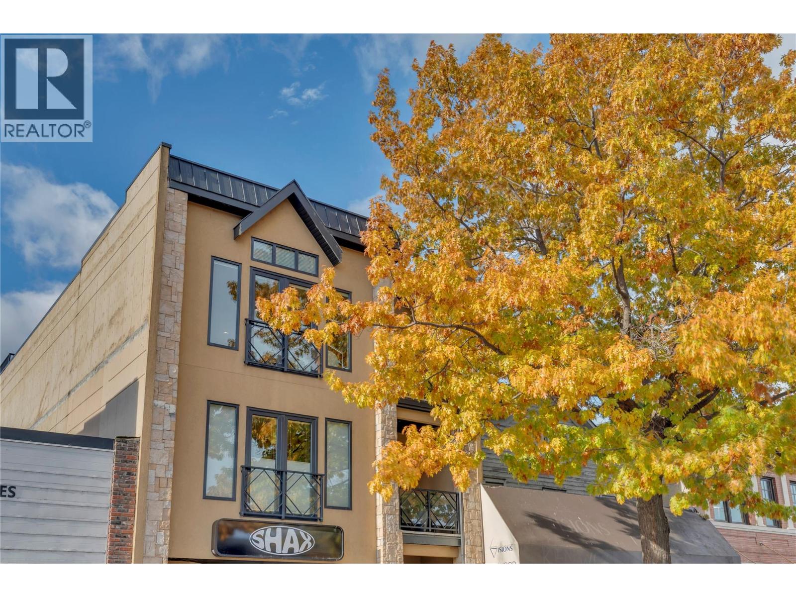 255 Main Street Unit# 301, Penticton, British Columbia  V2A 5B1 - Photo 1 - 10387633