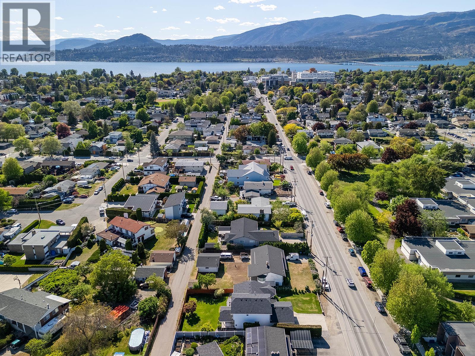 985 Guisachan Road, Kelowna, British Columbia  V1Y 7X2 - Photo 34 - 10385594
