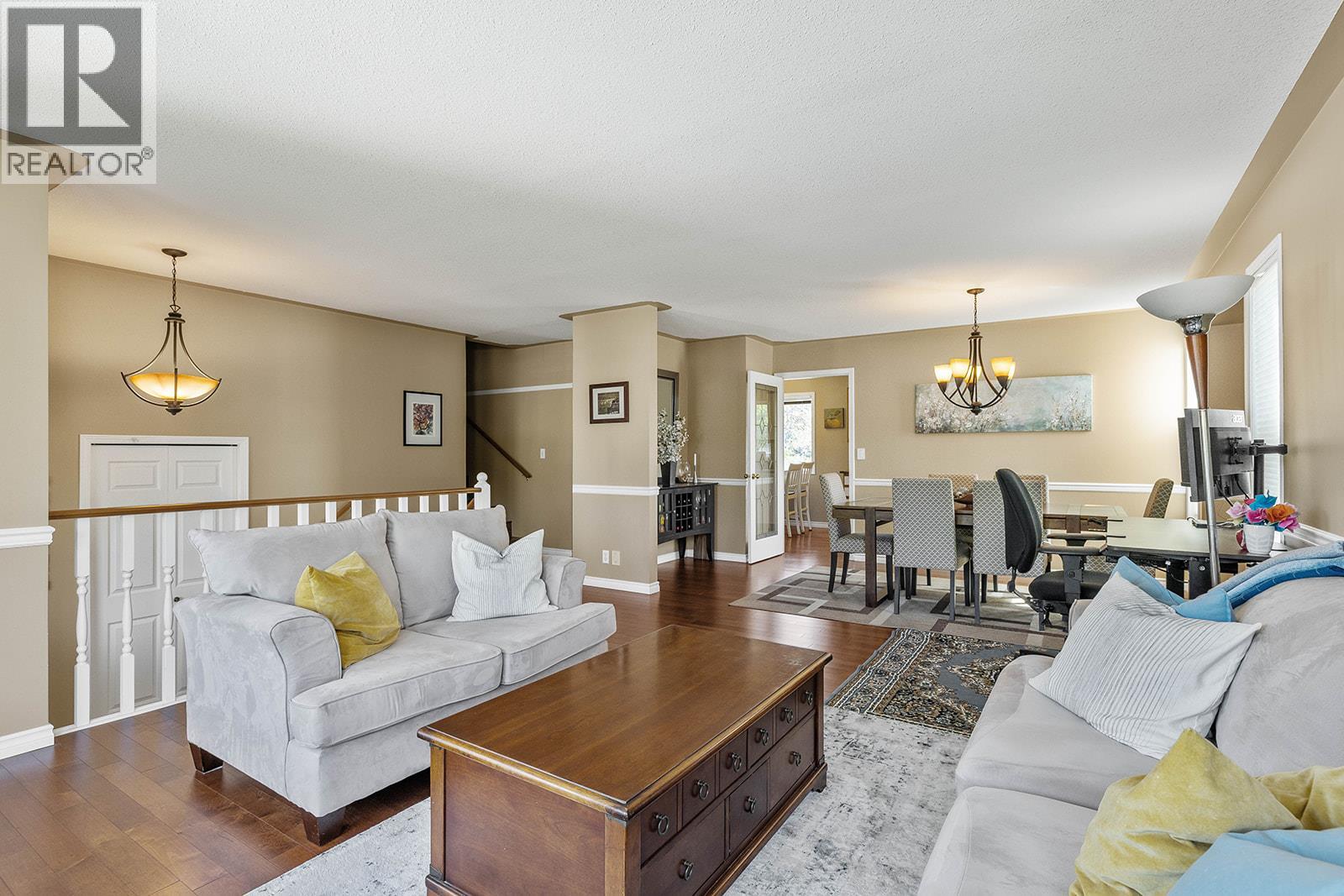 985 Guisachan Road, Kelowna, British Columbia  V1Y 7X2 - Photo 4 - 10385594