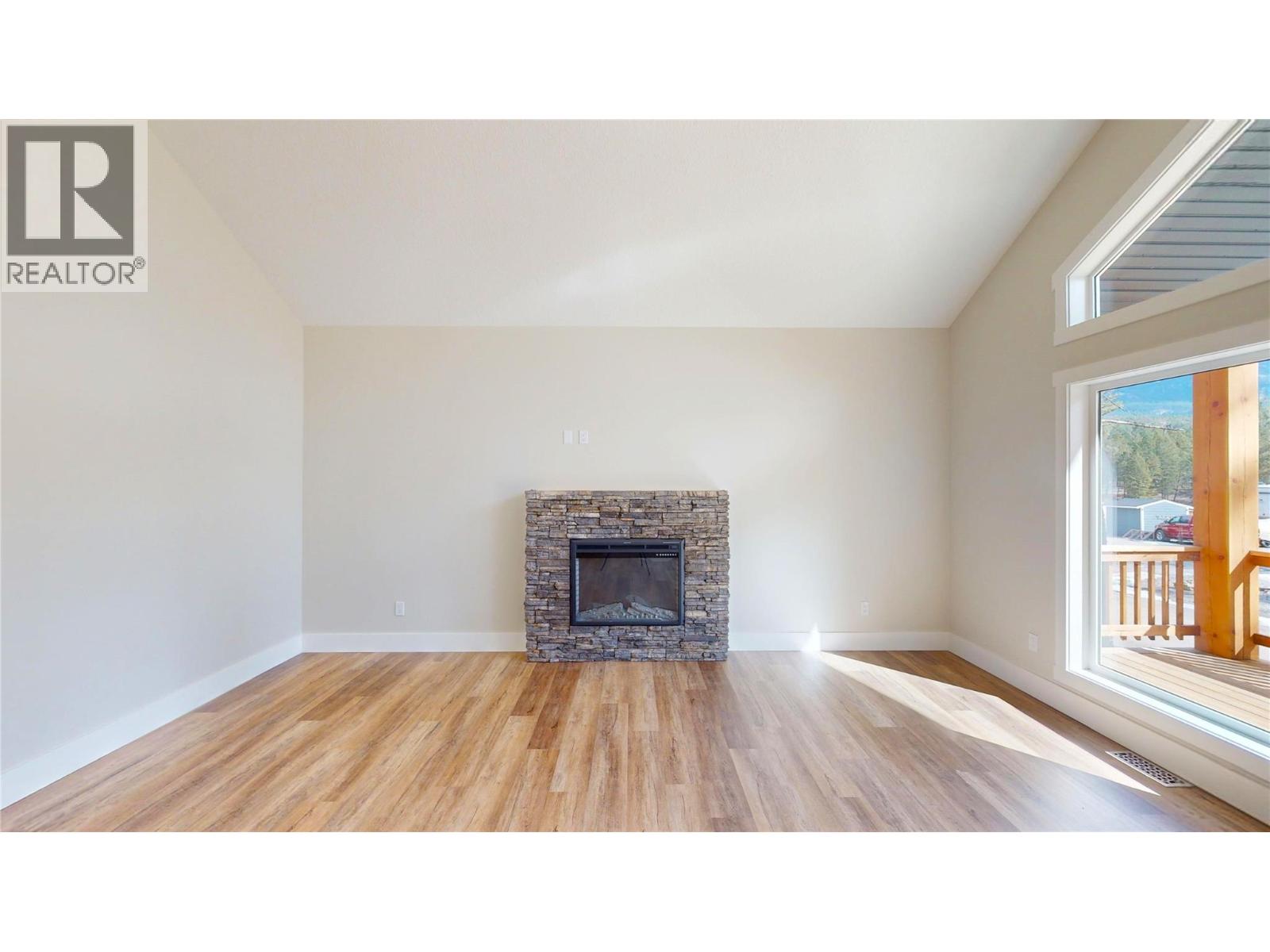 4868 Riverview Drive Unit# 118, Edgewater, British Columbia  V0A 1E0 - Photo 18 - 10387570