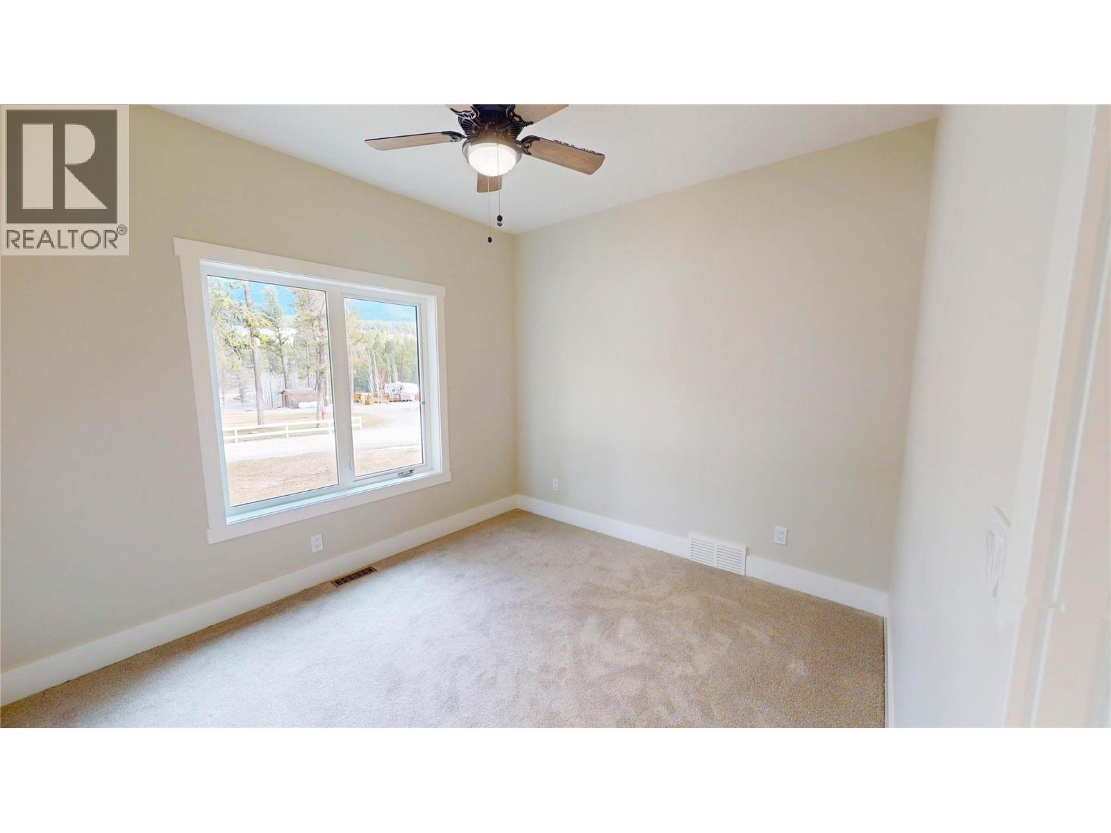 4868 Riverview Drive Unit# 118, Edgewater, British Columbia  V0A 1E0 - Photo 32 - 10387570