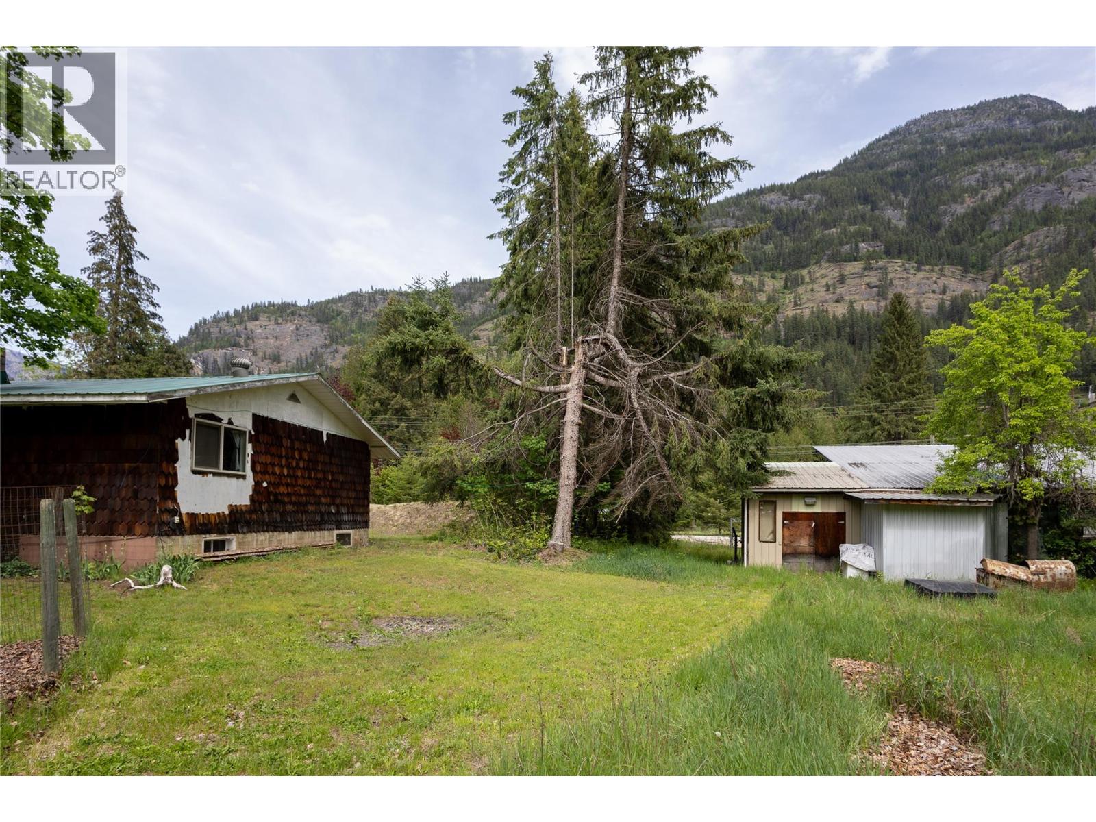 3637 6 Highway, Passmore, British Columbia  V0G 2J0 - Photo 41 - 10387293
