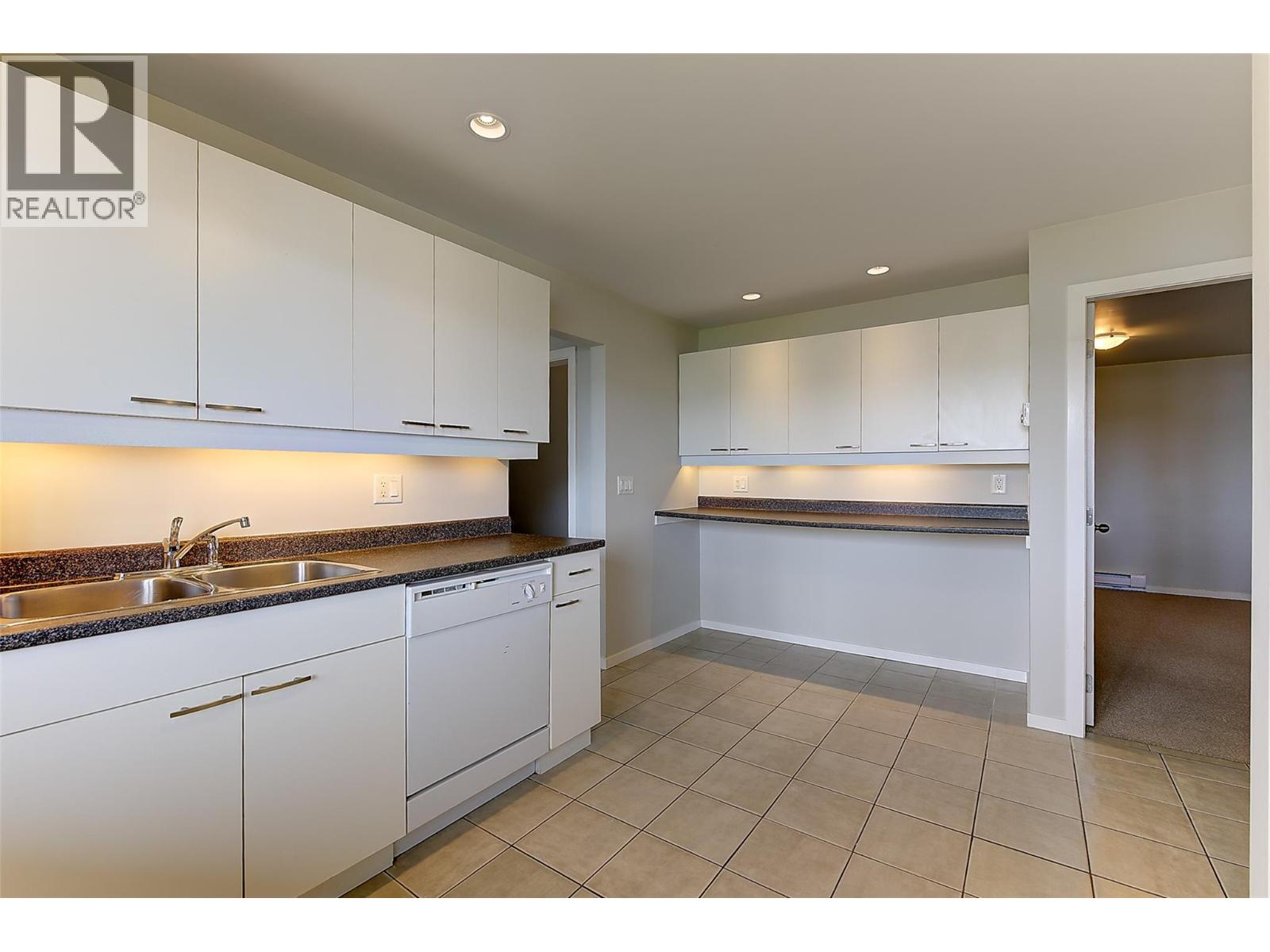 2674 Lakeview Road, West Kelowna, British Columbia  V1Z 1Y7 - Photo 42 - 10387172