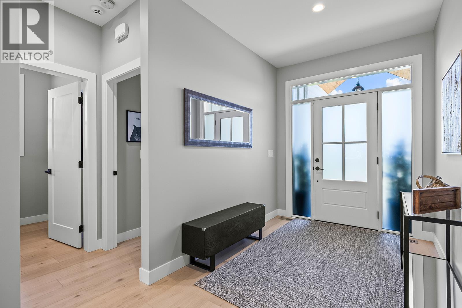 2418 Crestview Road, West Kelowna, British Columbia  V1Z 1Z2 - Photo 5 - 10386032