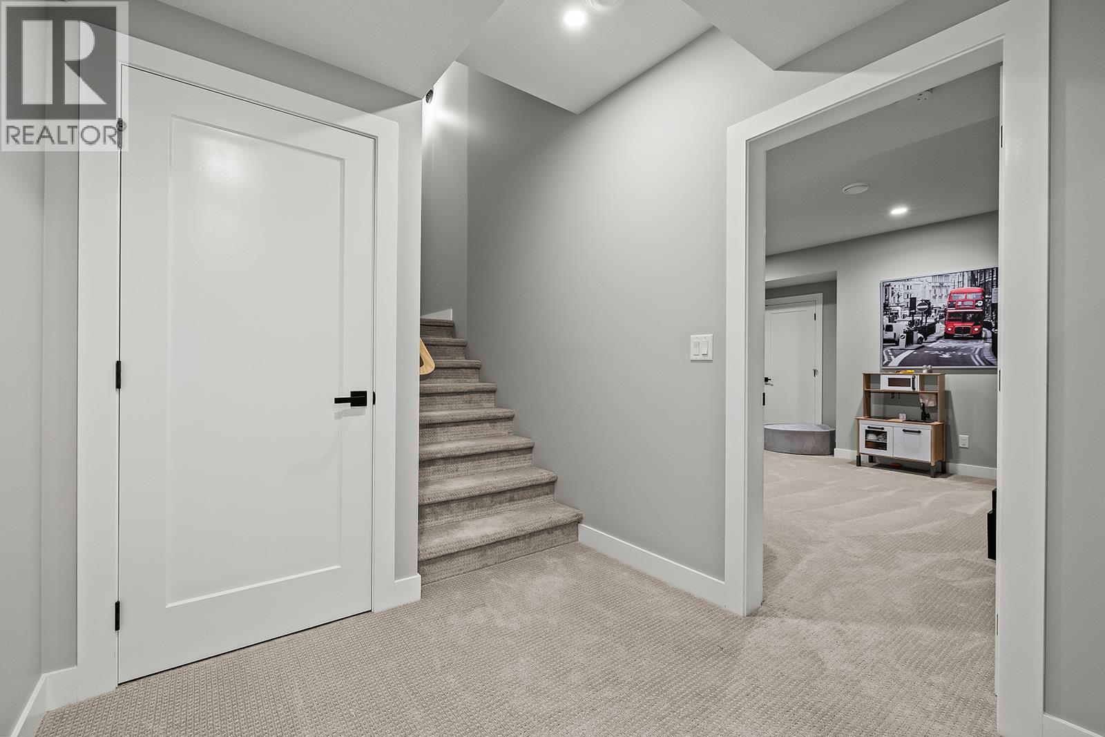 2418 Crestview Road, West Kelowna, British Columbia  V1Z 1Z2 - Photo 51 - 10386032