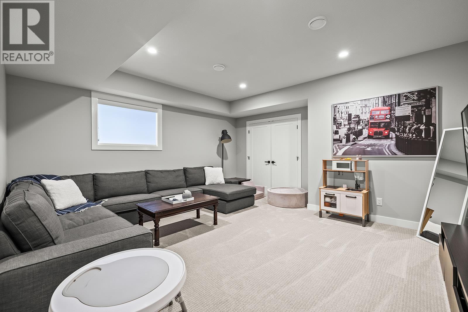 2418 Crestview Road, West Kelowna, British Columbia  V1Z 1Z2 - Photo 53 - 10386032