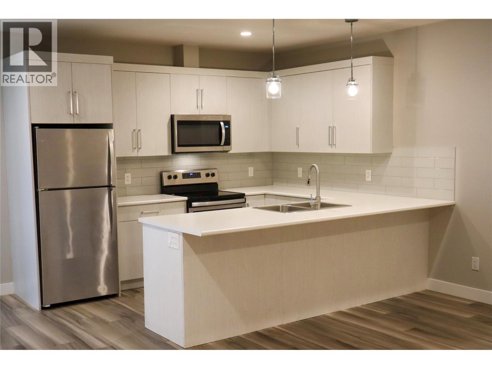 2418 Crestview Road, West Kelowna, British Columbia  V1Z 1Z2 - Photo 55 - 10386032