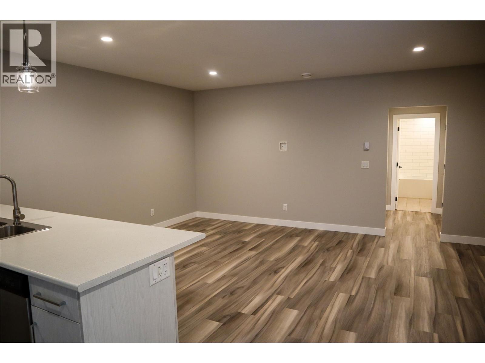 2418 Crestview Road, West Kelowna, British Columbia  V1Z 1Z2 - Photo 58 - 10386032