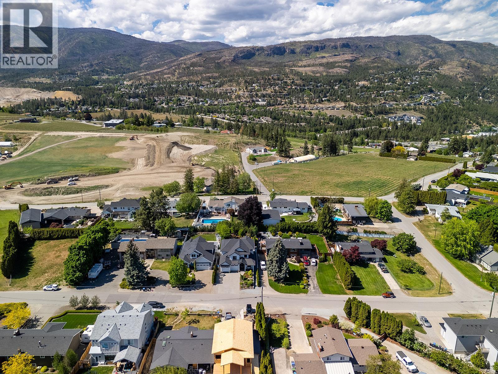 2418 Crestview Road, West Kelowna, British Columbia  V1Z 1Z2 - Photo 64 - 10386032