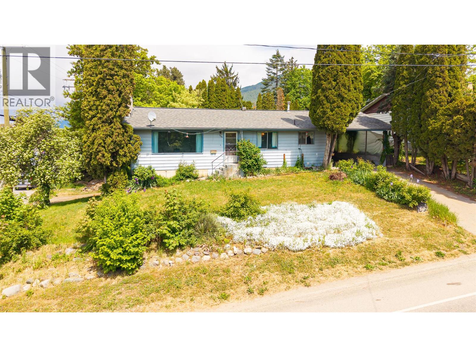 1104 Erickson Street, Creston, British Columbia  V0B 1G3 - Photo 24 - 10387193