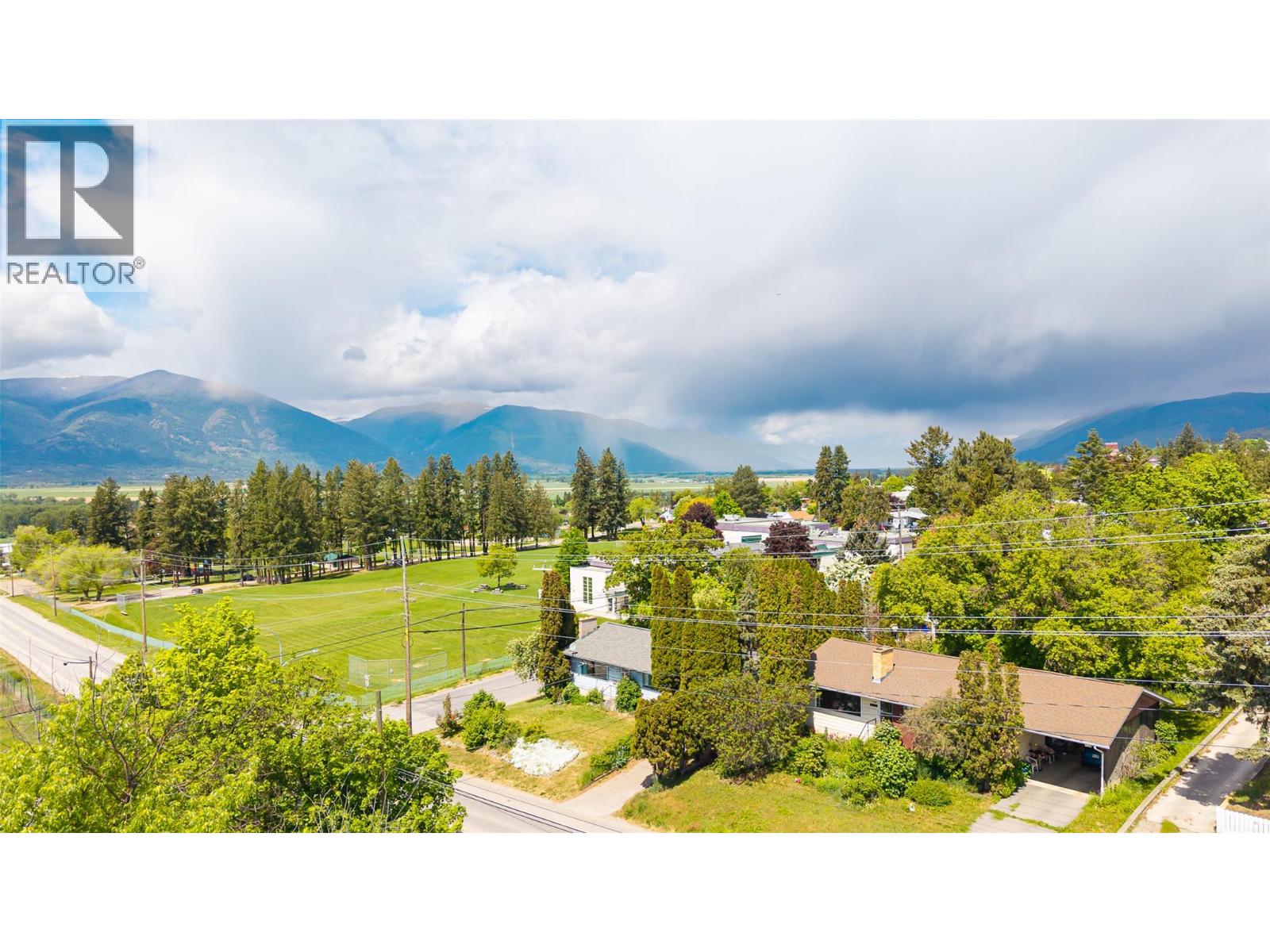 1104 Erickson Street, Creston, British Columbia  V0B 1G3 - Photo 32 - 10387193