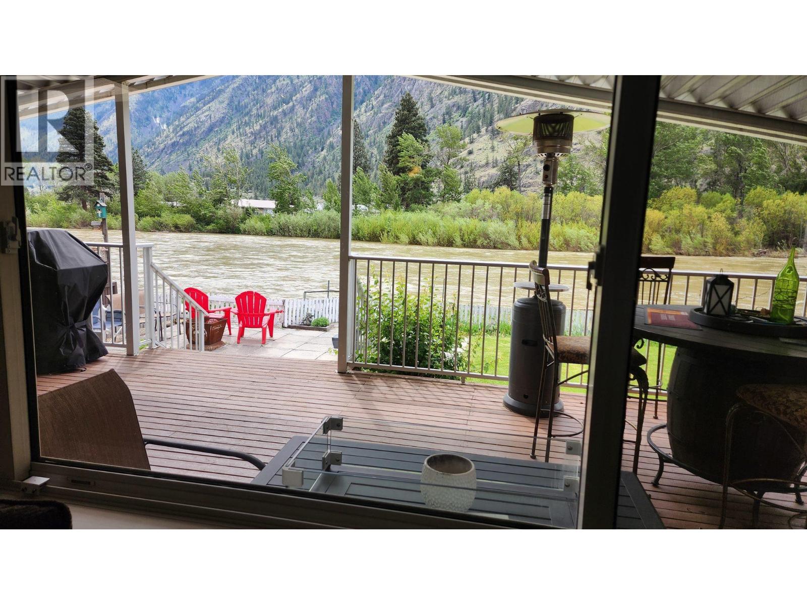 3455 Highway 3 Unit# 11, Keremeos, British Columbia  V0X 1N1 - Photo 11 - 10387083