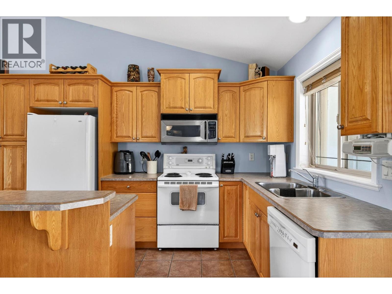 1673 Kloppenburg Road, Kelowna, British Columbia  V1P 1G2 - Photo 12 - 10387574