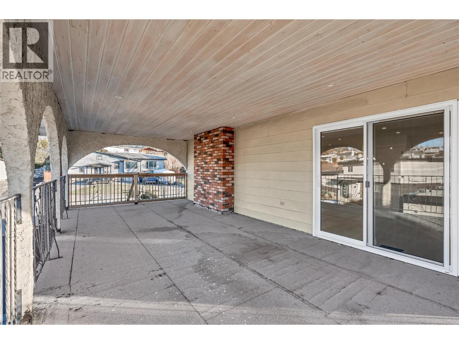 172 Maccleave Court, Penticton, British Columbia  V2A 3Y8 - Photo 14 - 10387131