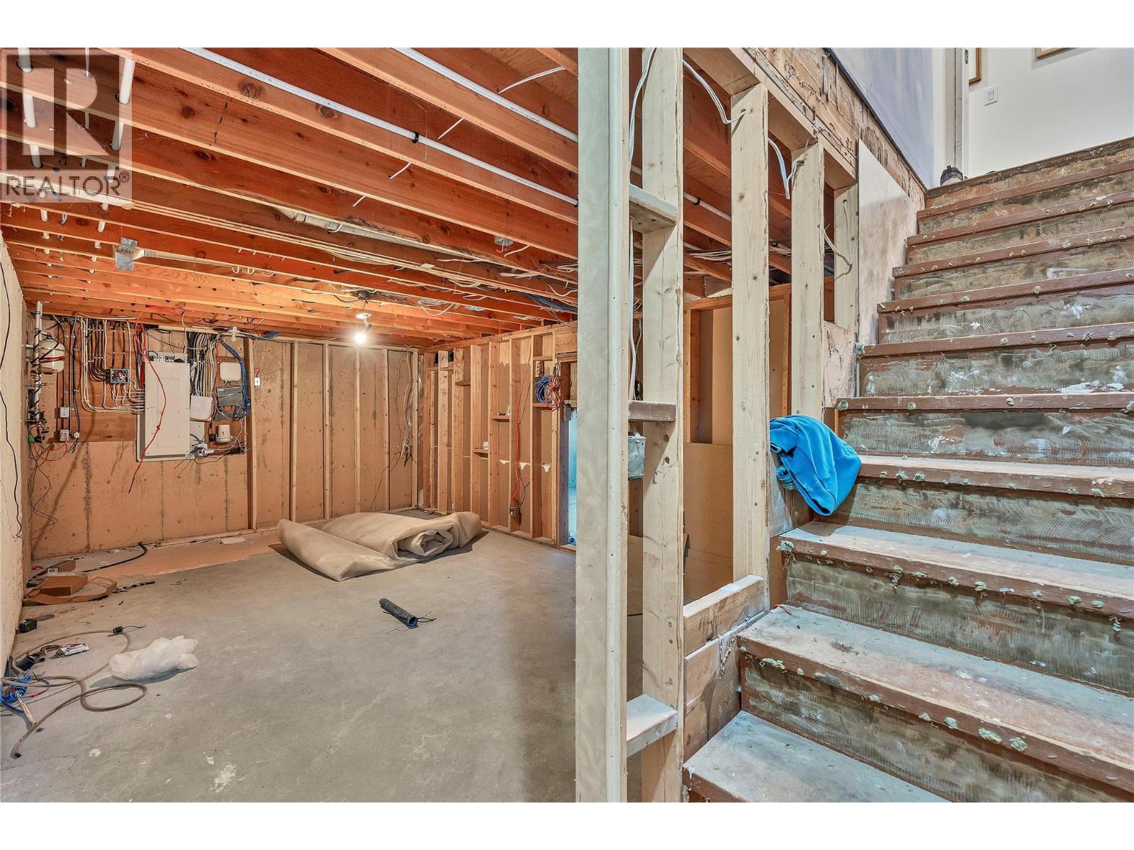 172 Maccleave Court, Penticton, British Columbia  V2A 3Y8 - Photo 44 - 10387131