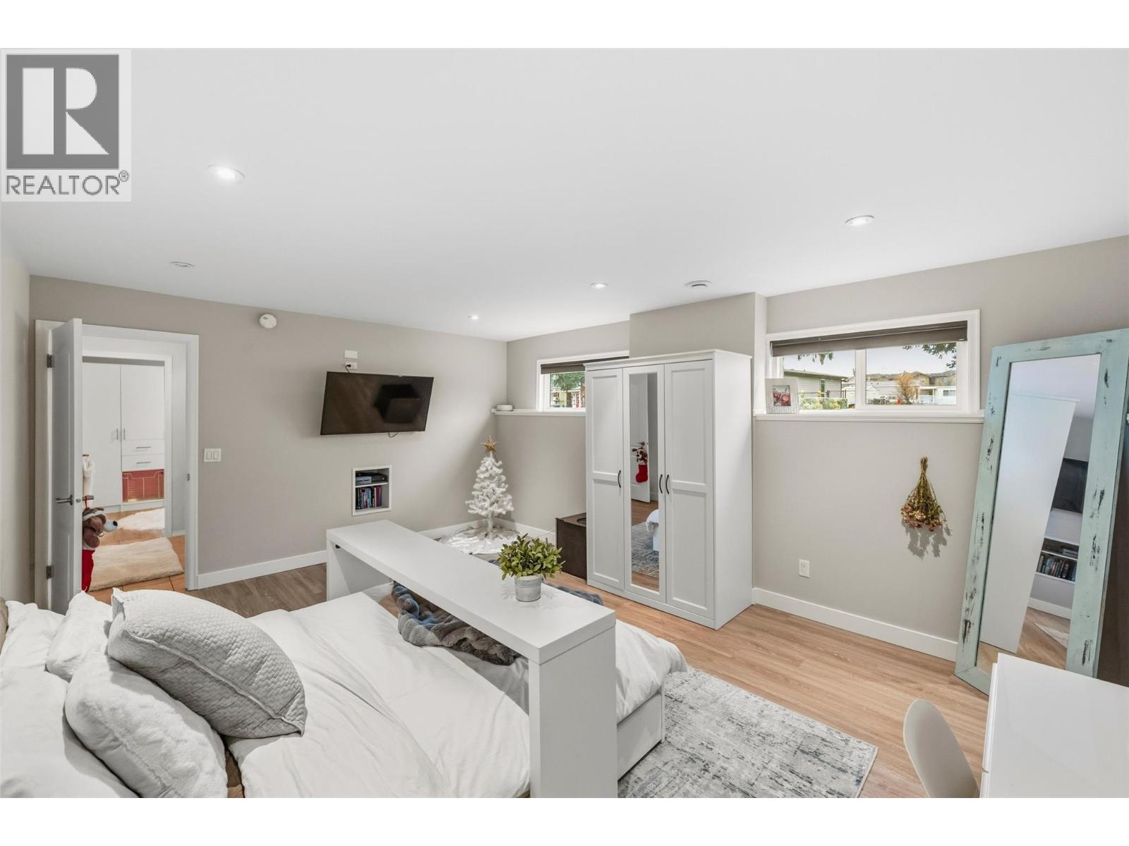 98 Dauphin Avenue, Penticton, British Columbia  V2A 6V8 - Photo 37 - 10387736