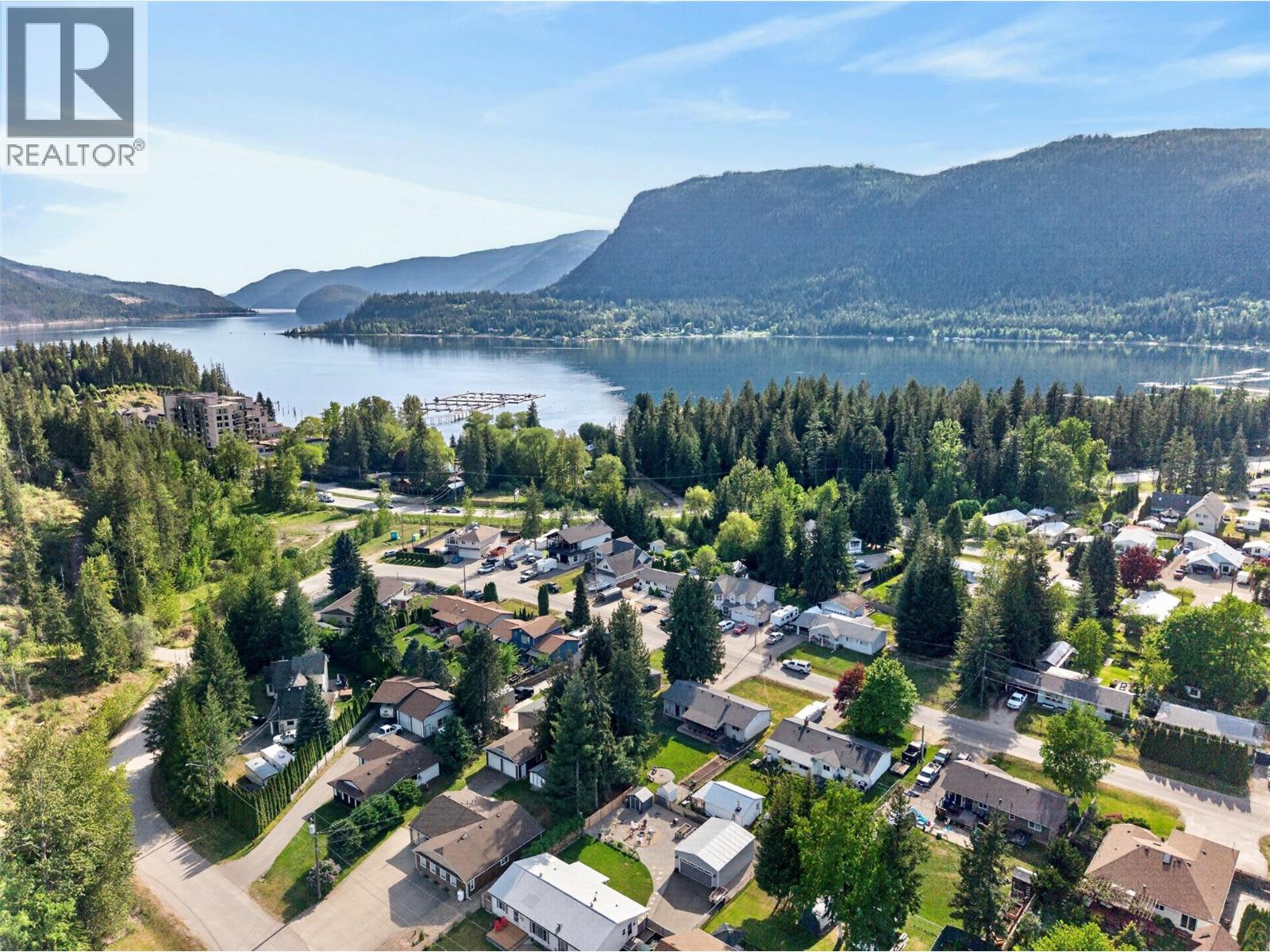 409 Oak Avenue, Sicamous, British Columbia  V0E 2V1 - Photo 28 - 10387492