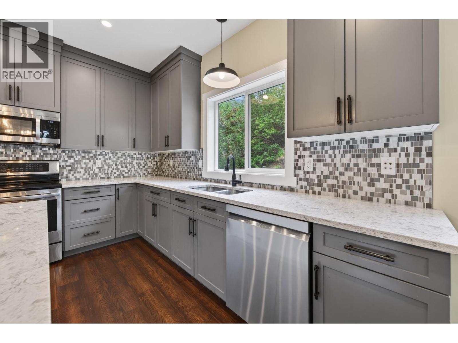 882 Eagleson Crescent, Lillooet, British Columbia  V0K 1V0 - Photo 7 - 10387711