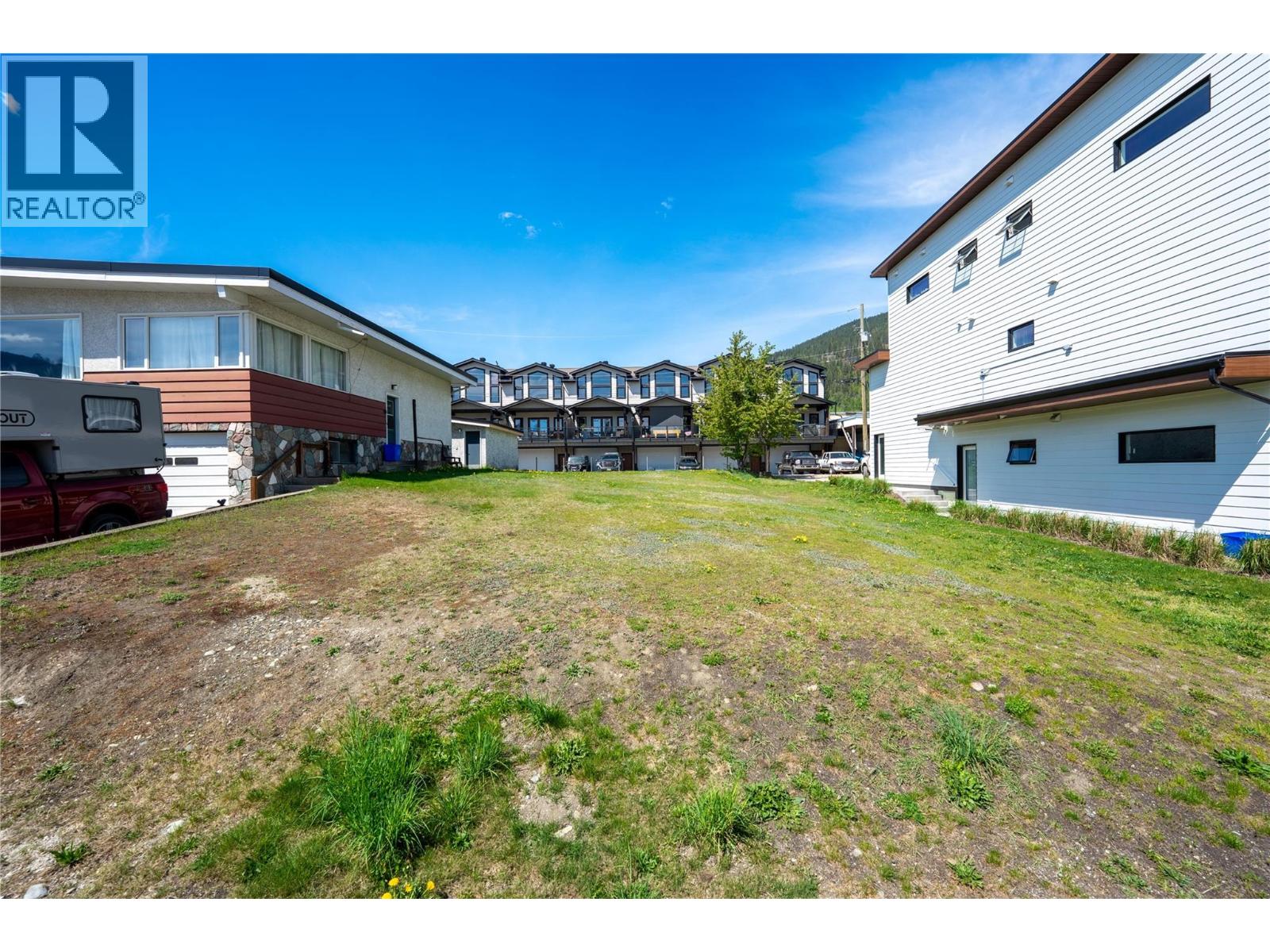 309 Taylor Street, Revelstoke, British Columbia  V0E 2S0 - Photo 15 - 10387525