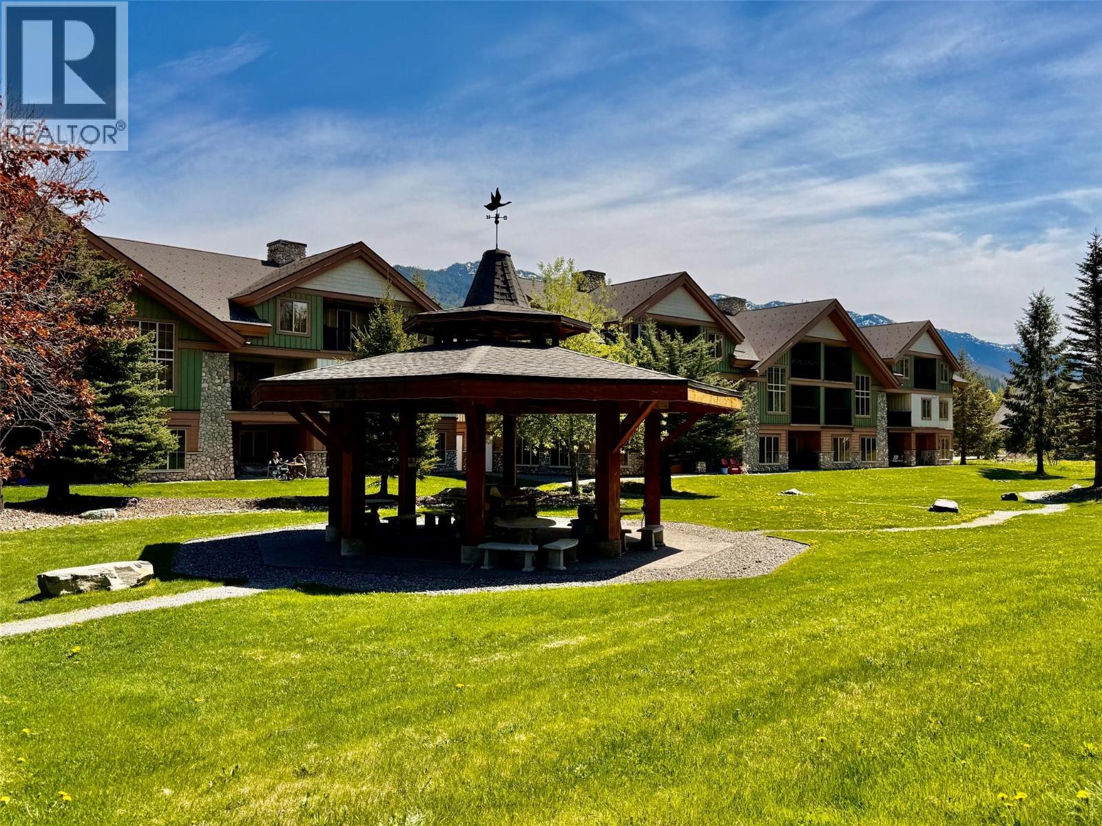 34 RIVERMOUNT Place Unit# 103, fernie, British Columbia