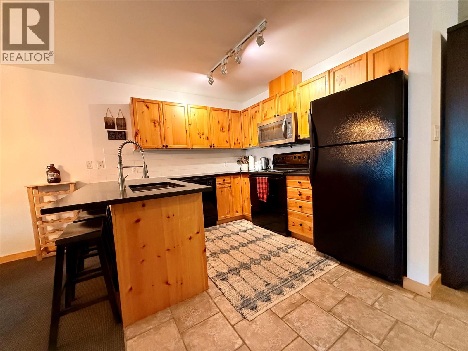 34 Rivermount Place Unit# 103, Fernie, British Columbia  V0B 1M7 - Photo 5 - 10386873