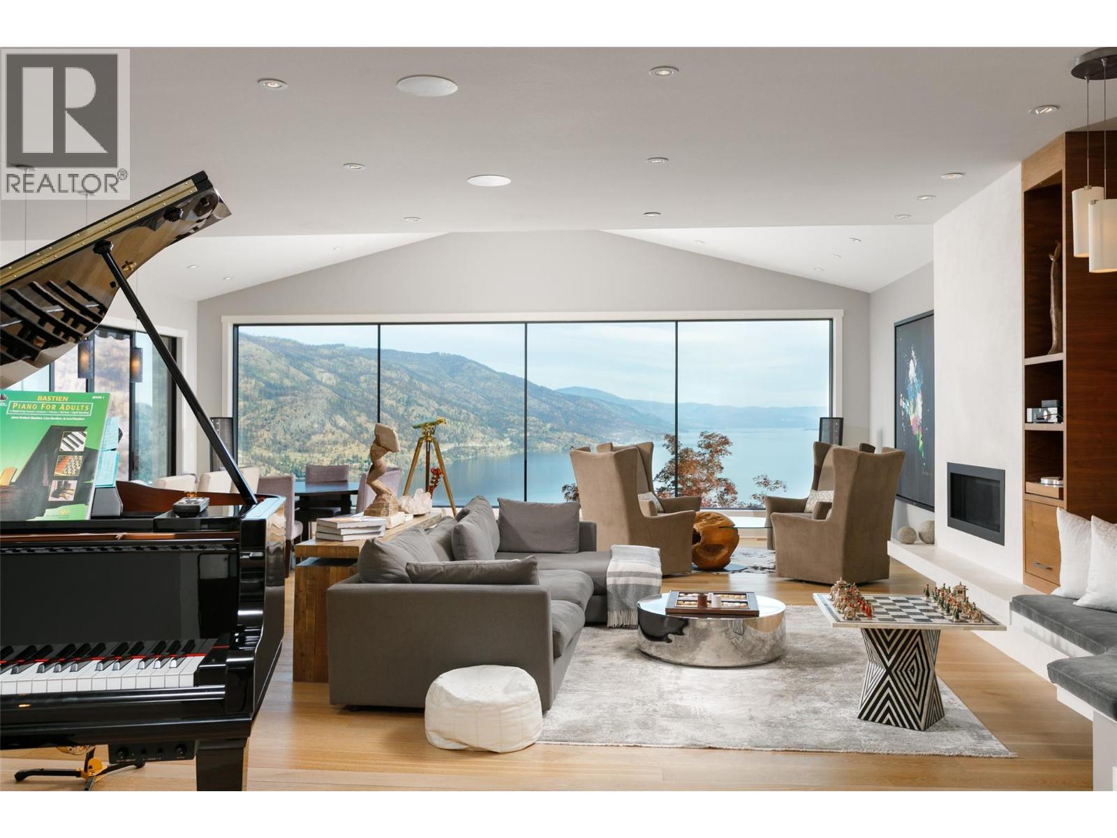 228 Caliburn Court, Kelowna, British Columbia  V1V 1N2 - Photo 18 - 10387694