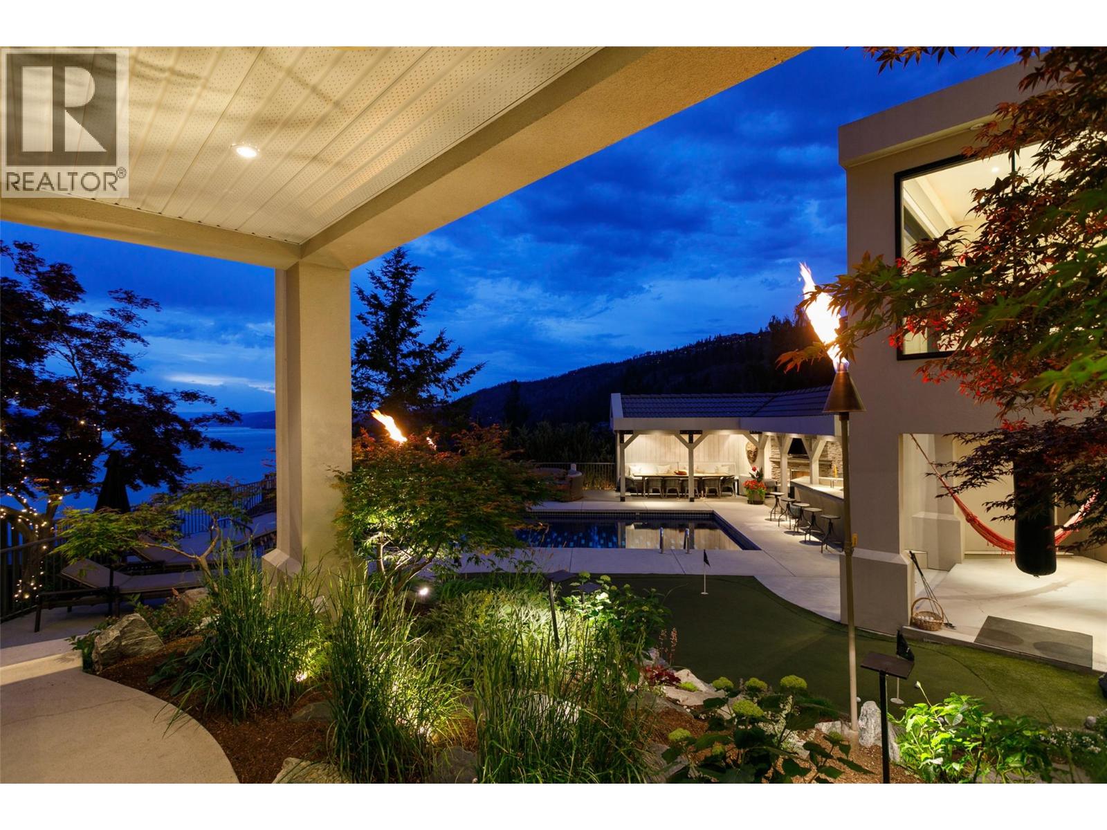 228 Caliburn Court, Kelowna, British Columbia  V1V 1N2 - Photo 45 - 10387694