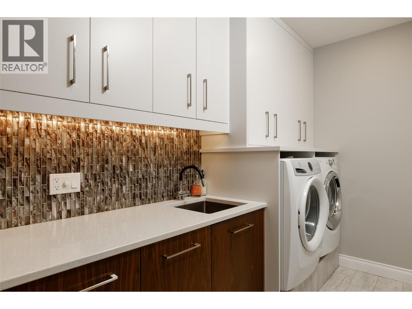 228 Caliburn Court, Kelowna, British Columbia  V1V 1N2 - Photo 52 - 10387694
