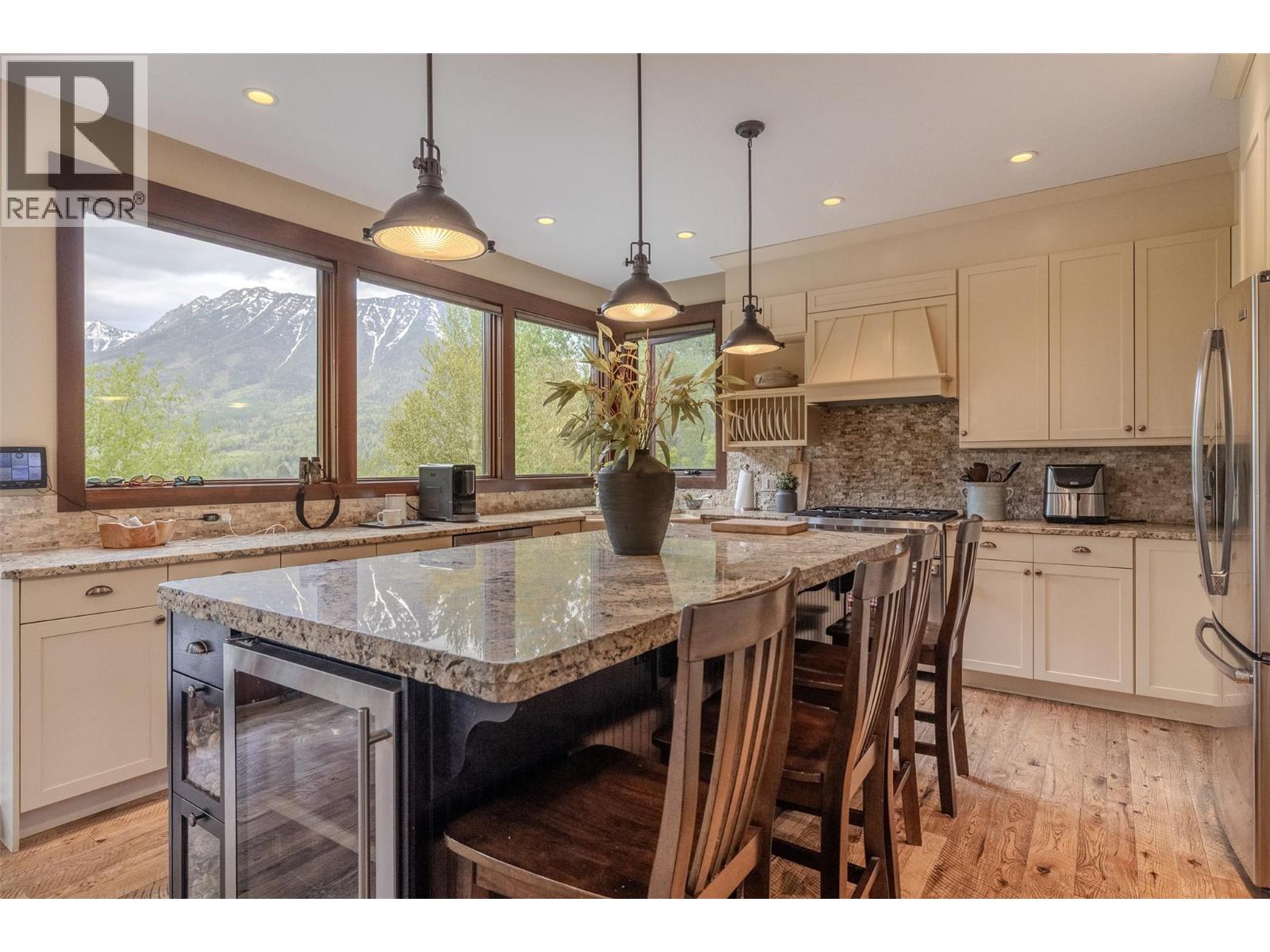 30 Silver Ridge Drive, Fernie, British Columbia  V0B 1M2 - Photo 14 - 10387566