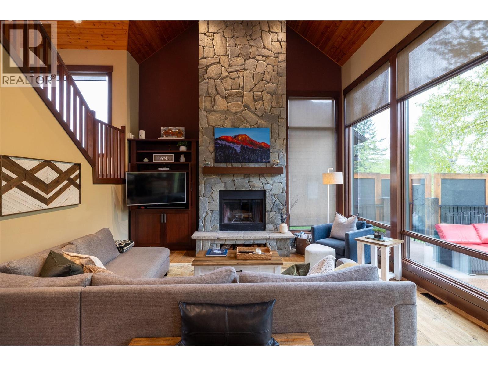30 Silver Ridge Drive, Fernie, British Columbia  V0B 1M2 - Photo 16 - 10387566